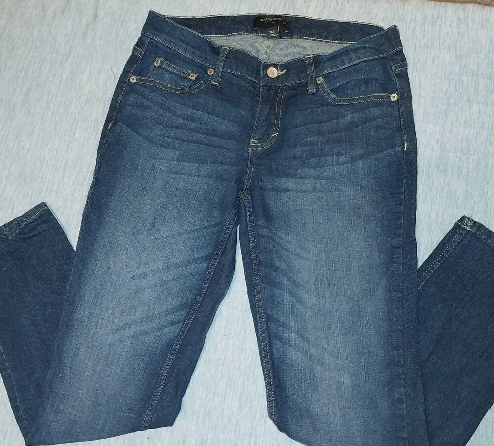 Banana Republic Women’s Dark Blue Skinny Jeans